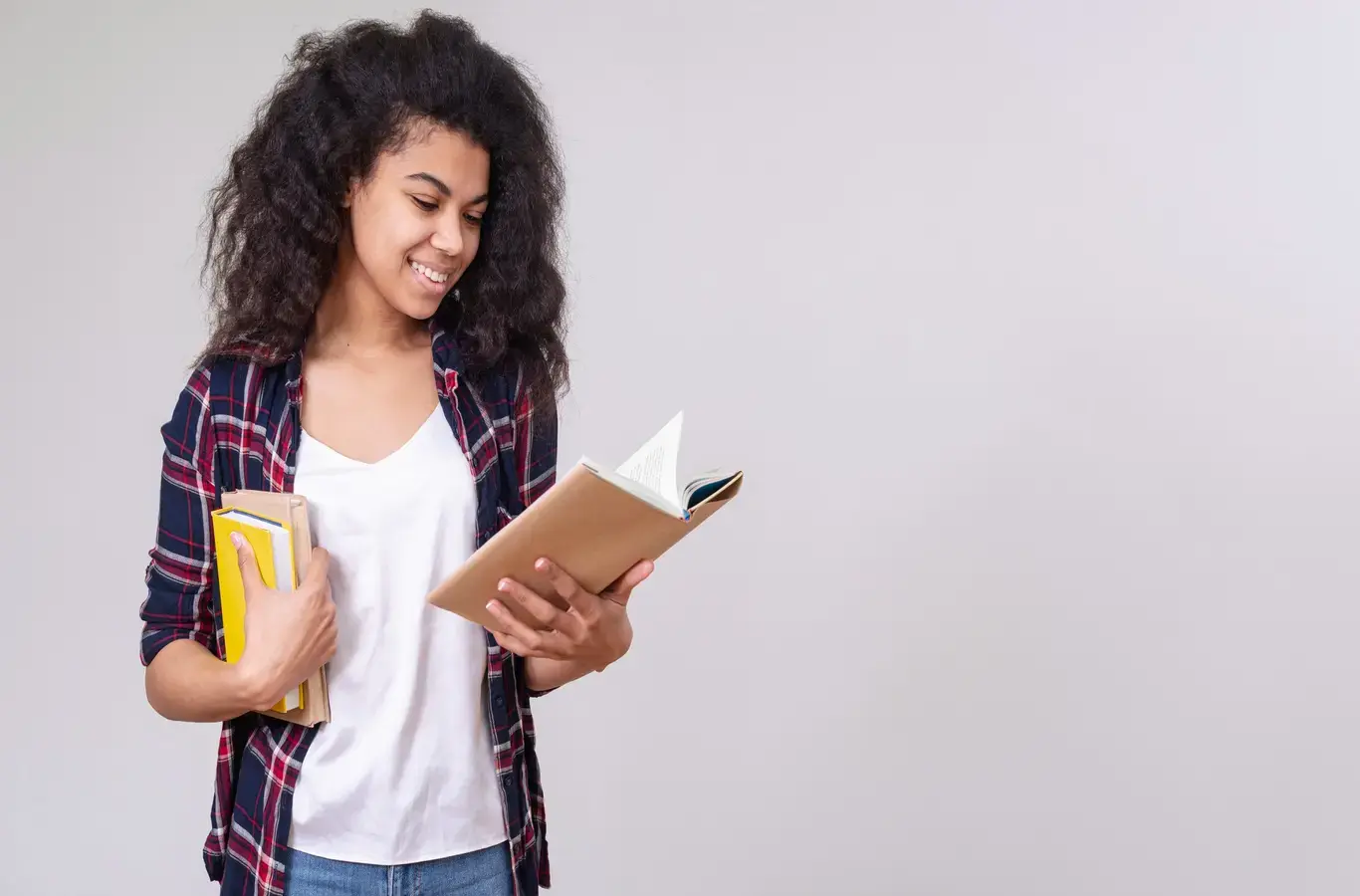 menina estudando sobre Concordância e regência